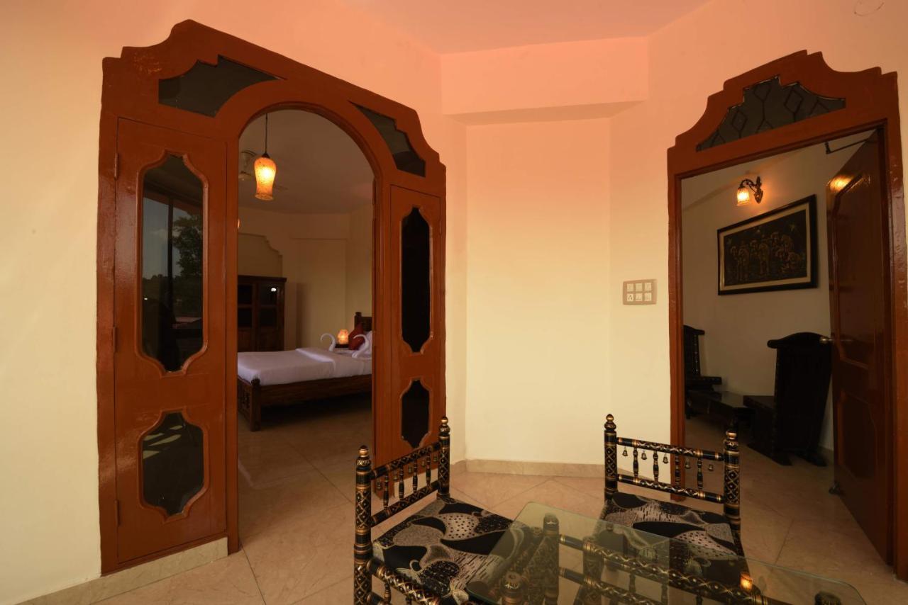 Empire Palace 3*