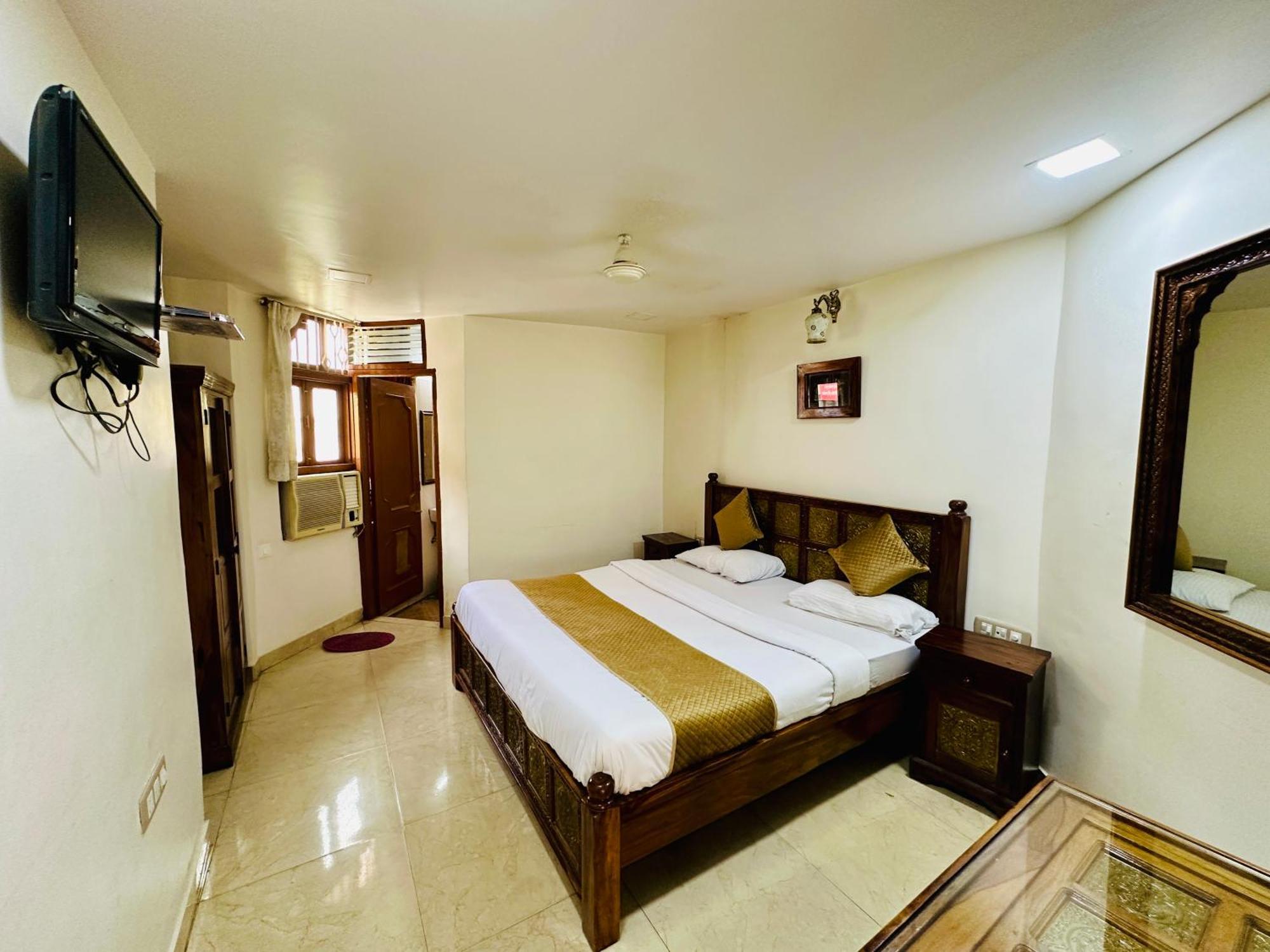 Empire Palace 3* Udaipur